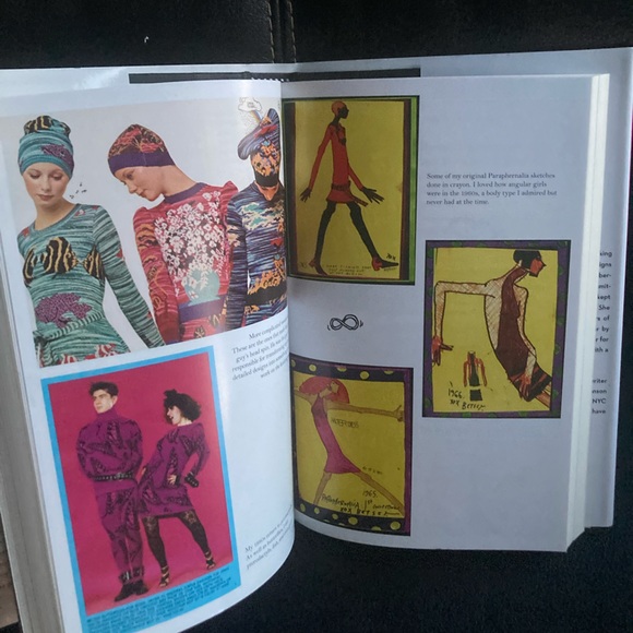 Book (Hardback): BETSEY. A Memoir by Betsey Johnson with Mark Vitulano - Picture 12 of 16